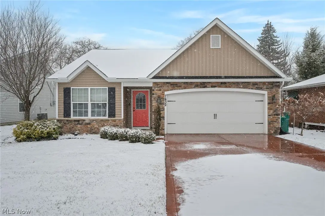 7432 Presley Avenue, Mentor, OH 44060 - #1