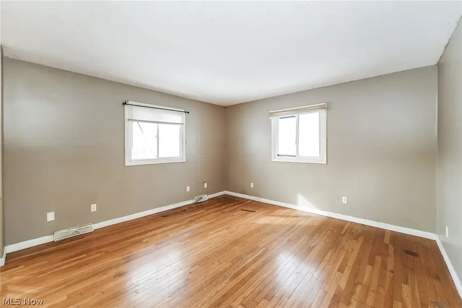 1604 W 23rd Street, Lorain, OH 44052 - Image #2