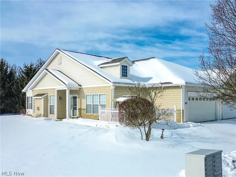 4325 Greenway Trail Nw Street, Massillon, OH 44647 - Image #3