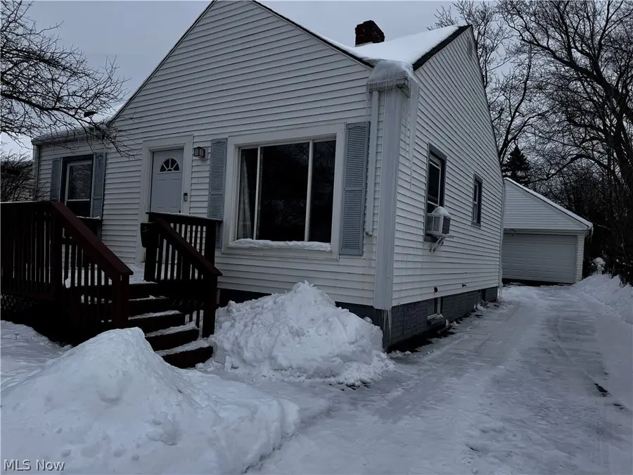 541 Helper Drive, Bedford, OH 44146 - #2