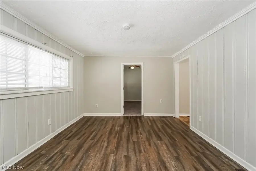 931 Crestline Drive, Akron, OH 44312 - Image #3