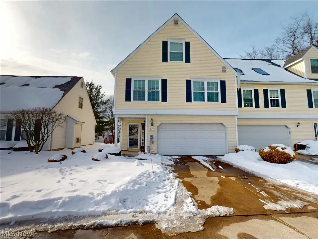 517 Parkside Lane, Tallmadge, OH 44278 - #1