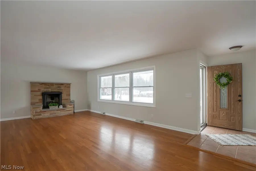 8541 E Wadora Nw Circle, North Canton, OH 44720 - Image #3