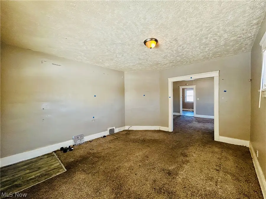 3598 E 149th Street, Cleveland, OH 44120 - #2