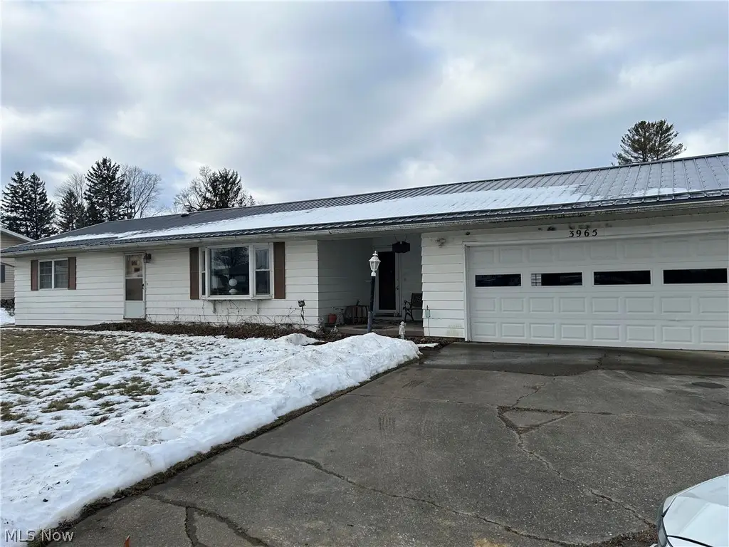 3965 Frazeysburg Road, Zanesville, OH 43701 - #1