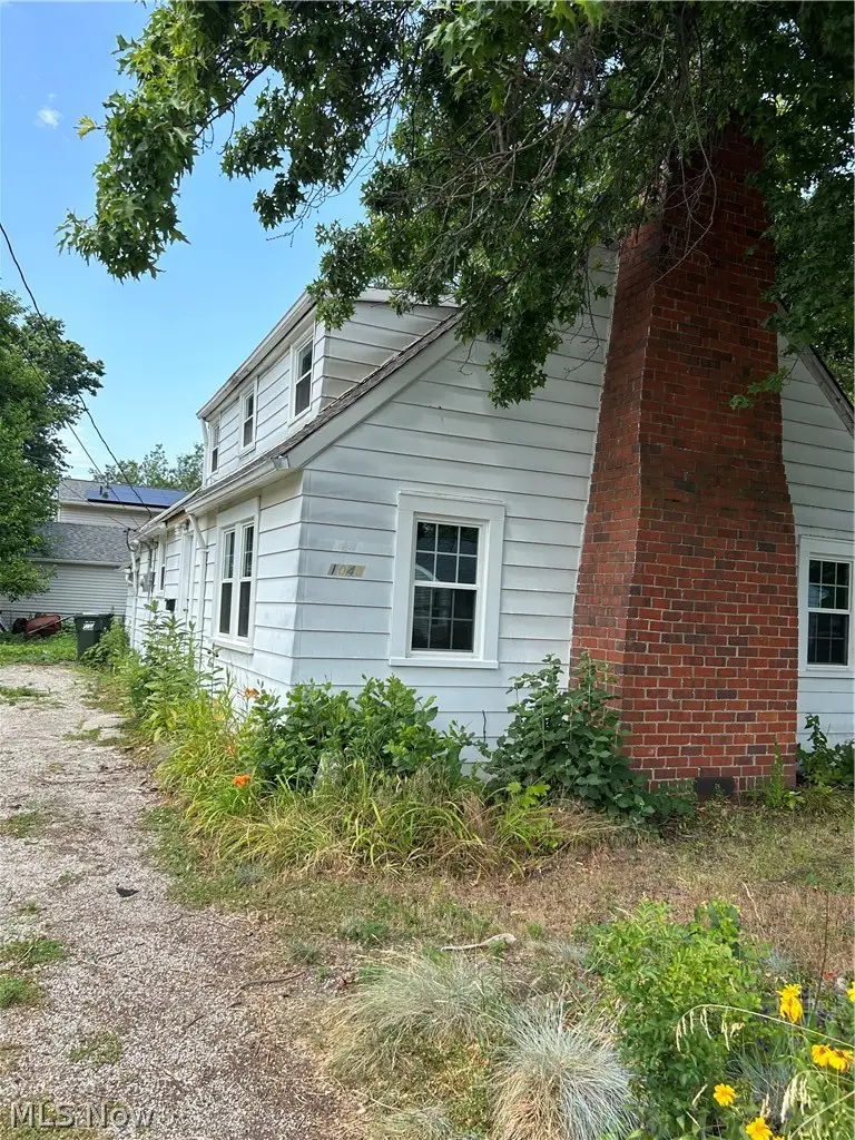 1040 Windermere Drive, Willoughby, OH 44094 - #1