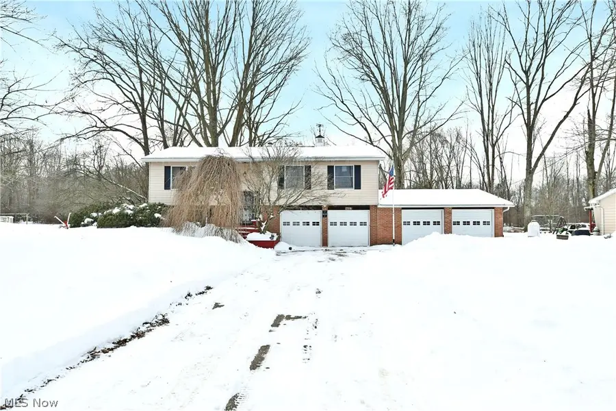 2516 Mahan Denman Road, Cortland, OH 44410 - #2