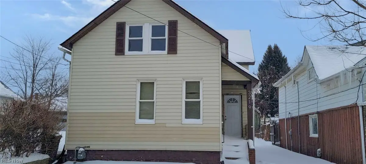 3219 W 33rd Street, Cleveland, OH 44109 - Image #1