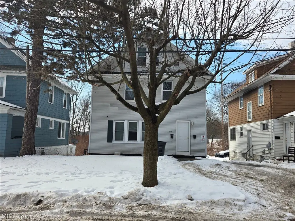 1268 Pondview Avenue, Akron, OH 44305 - Image #1