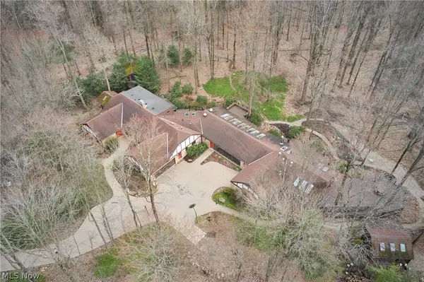 1000 Woodhaven Boulevard, Akron, OH 44333