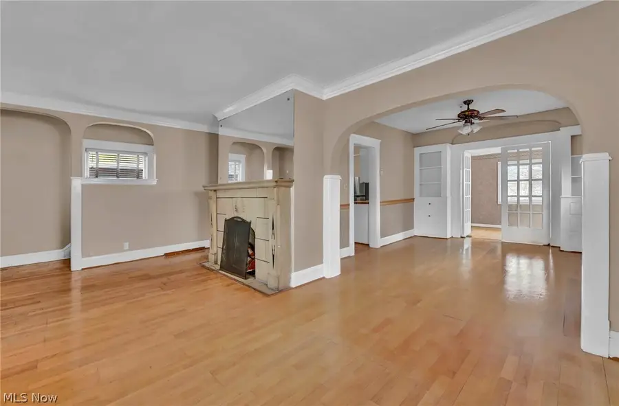 9607 Fuller Avenue, Cleveland, OH 44104 - #3