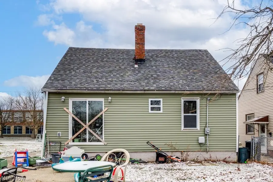 15711 Lotus Drive, Cleveland, OH 44128 - #2