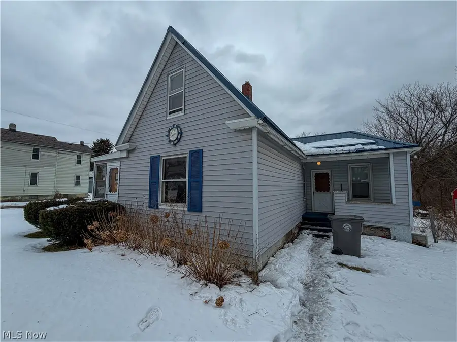 1583 Wellington Avenue, Youngstown, OH 44509 - #2