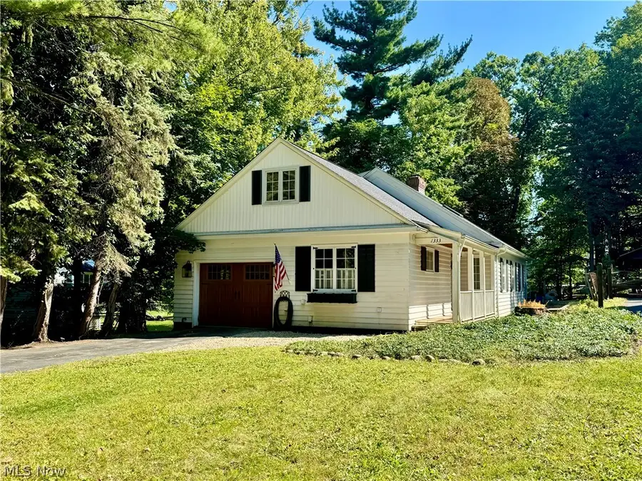 1333 Clearview Road, Lyndhurst, OH 44124 - #2