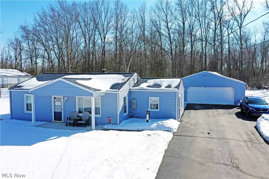 1875 Lucretia Drive, Girard, OH 44420 - #2