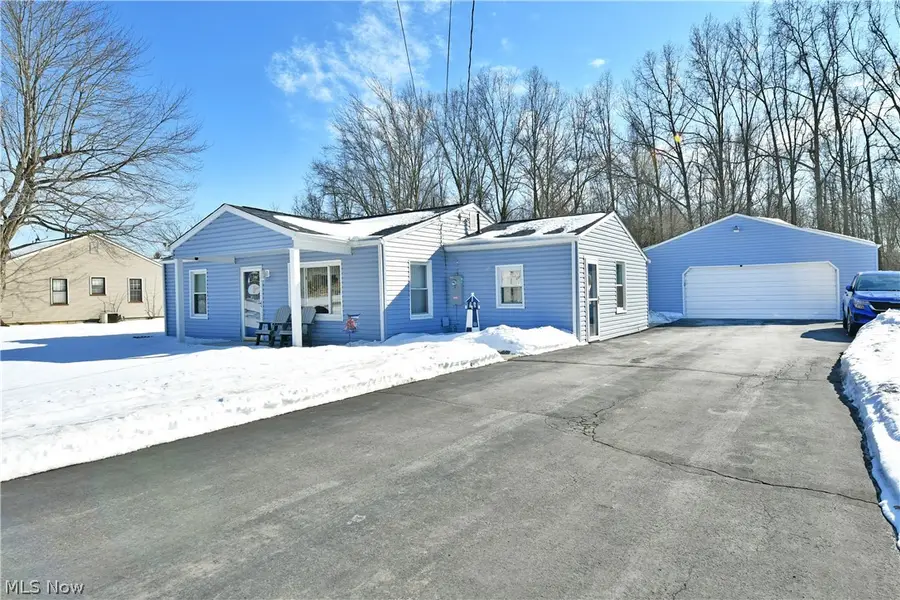 1875 Lucretia Drive, Girard, OH 44420 - #3