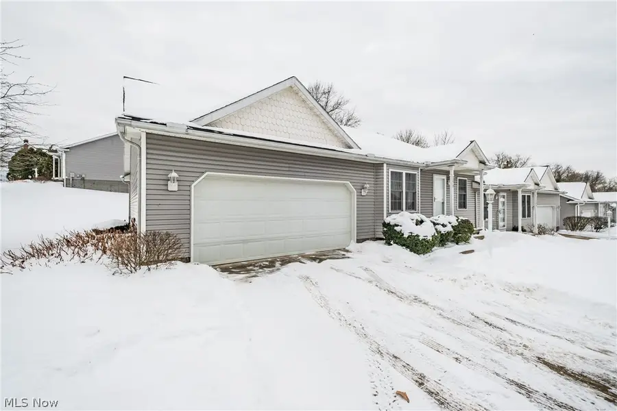 3278 Sumser Nw Street, North Canton, OH 44720 - #3