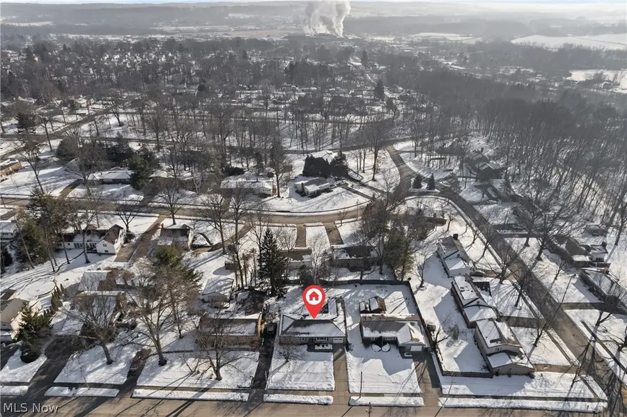 136 S Metzger Avenue, Rittman, OH 44270 - #2