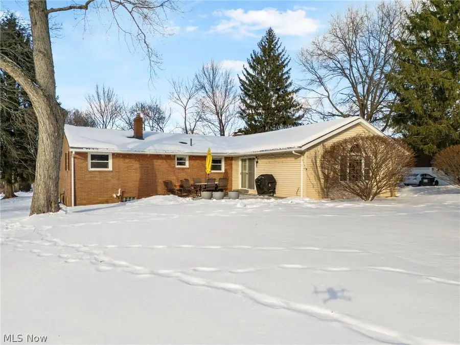 3596 Rolling Ridge Ne Road, Canton, OH 44721 - #2