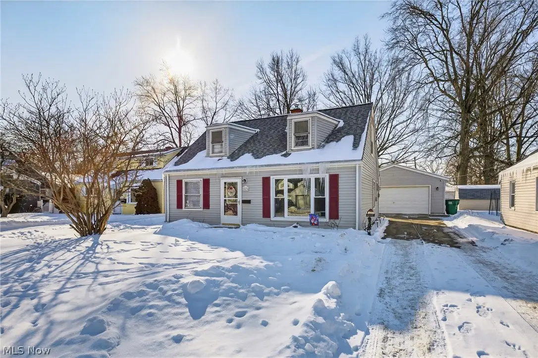 29070 W Willowick Drive, Willowick, OH 44095 - #1