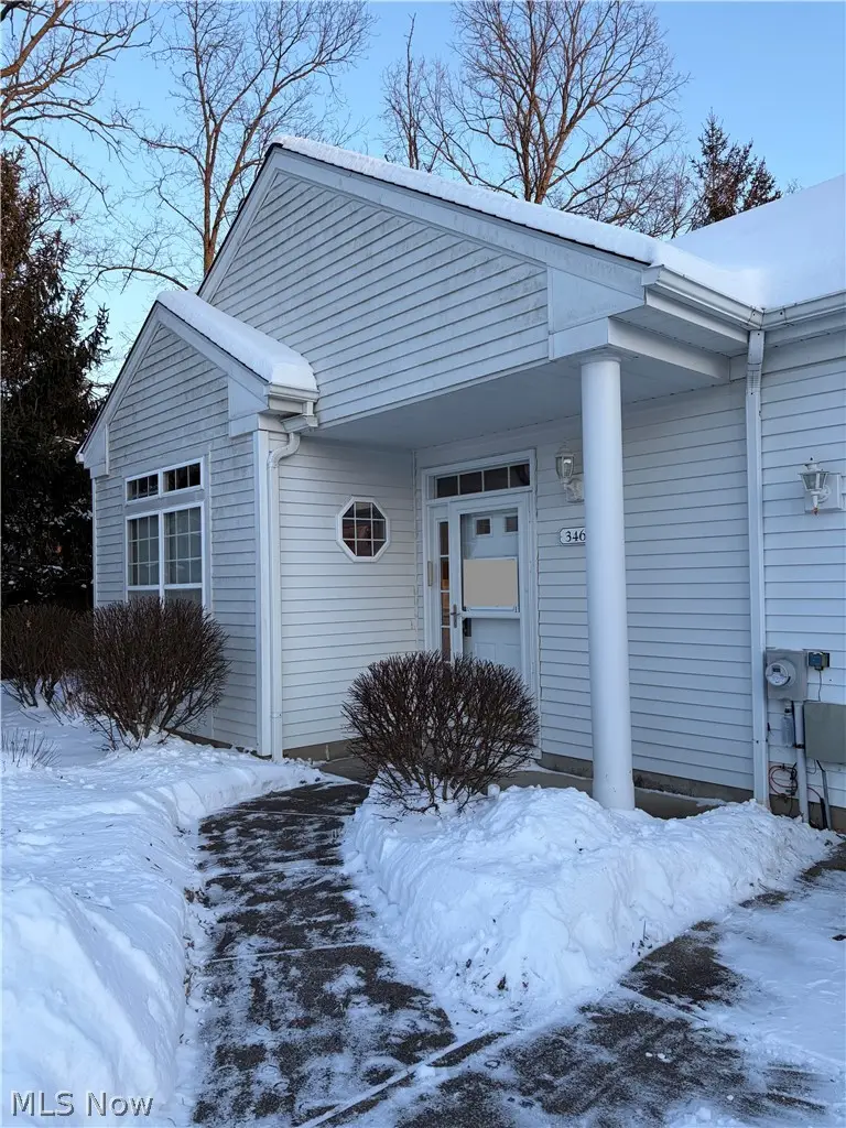 3461 E Prescott Circle, Cuyahoga Falls, OH 44223 - #1