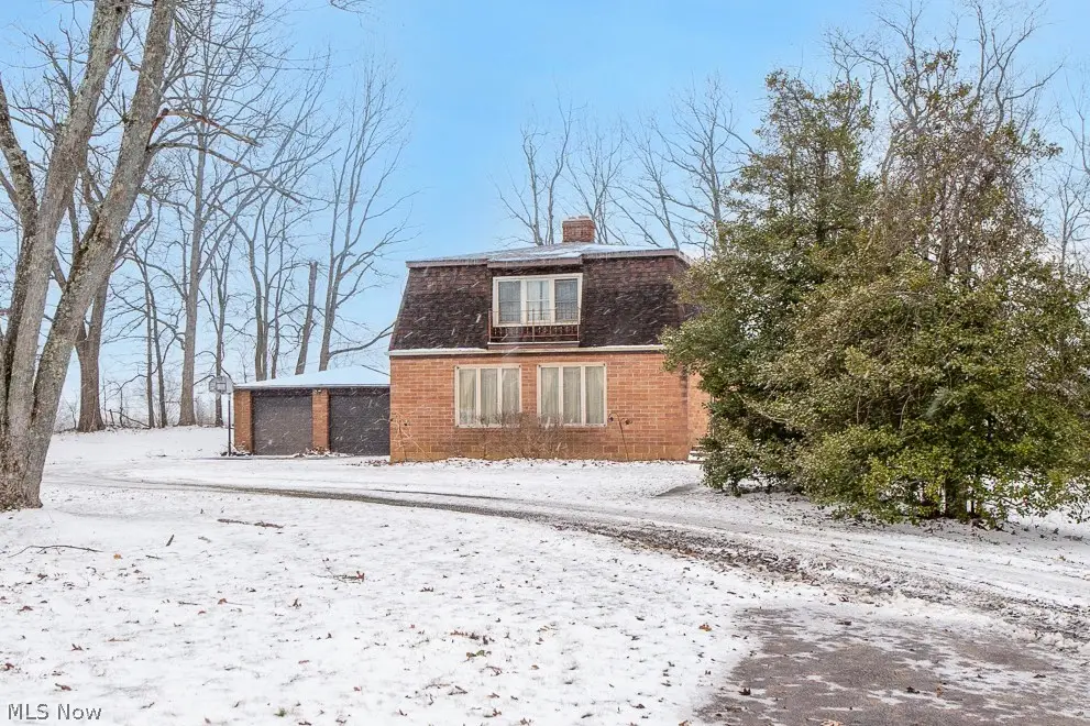 11 Pacific Ne Road, Carrollton, OH 44615 - #1