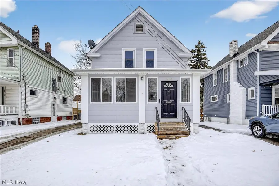 1602 Rosewood Avenue, Lakewood, OH 44107 - #2