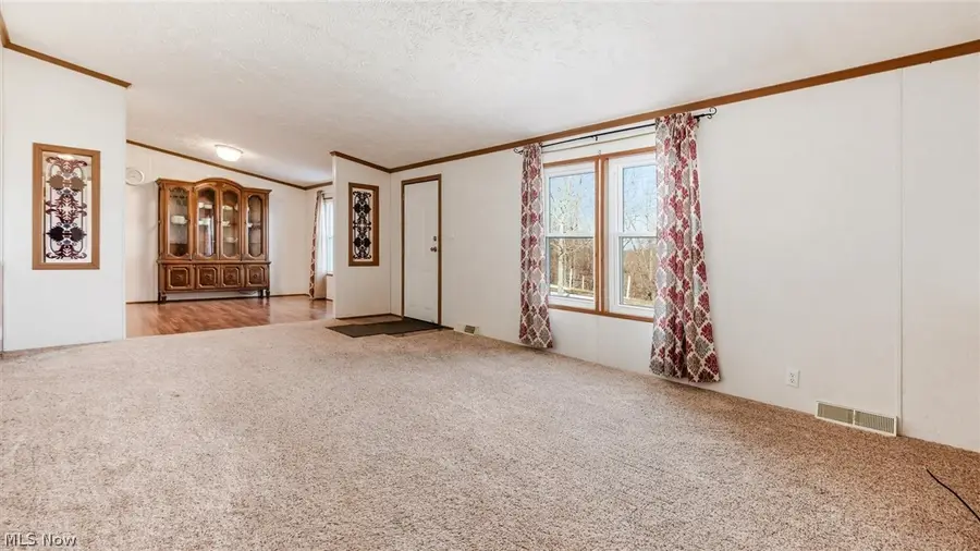 3345 Durant Road, Zanesville, OH 43701 - #2