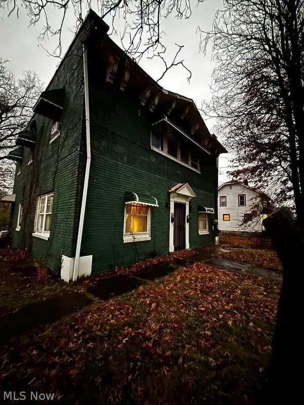 892-894 Storer Avenue, Akron, OH 44320