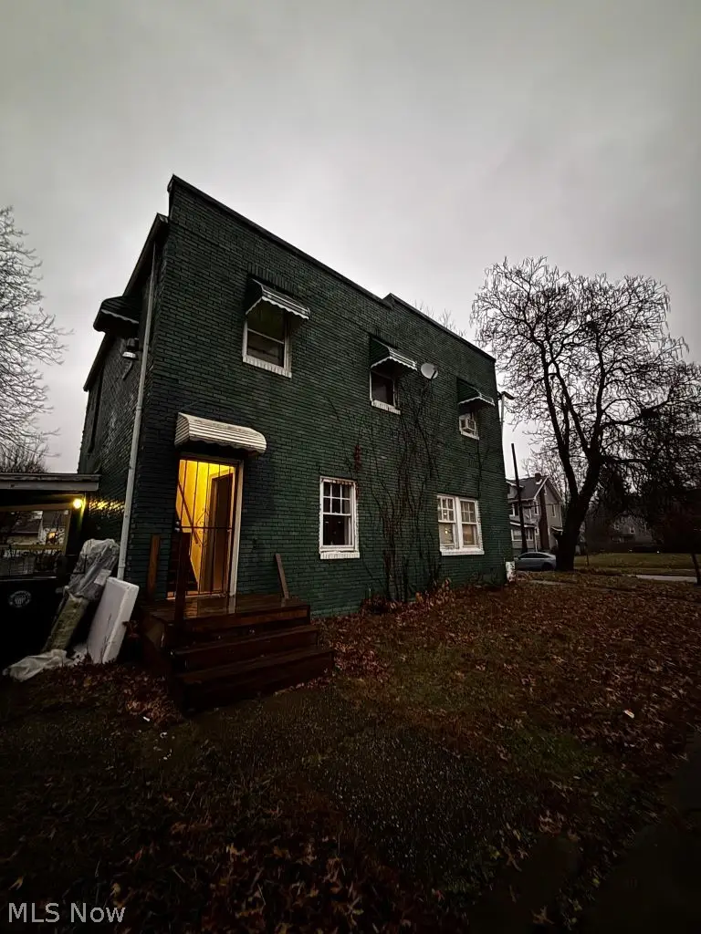 892-894 Storer Avenue, Akron, OH 44320 - #3