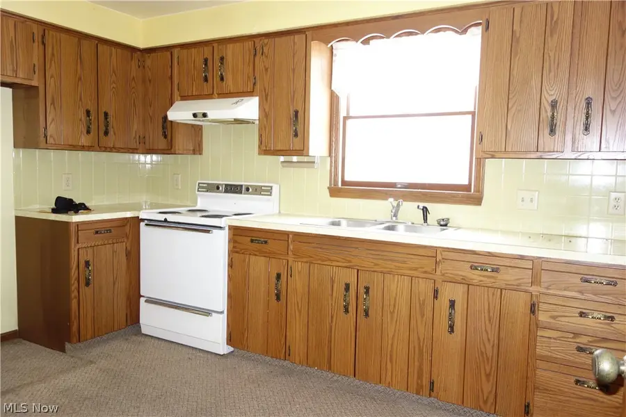 5135 Sheaters Drive, North Canton, OH 44720 - #3