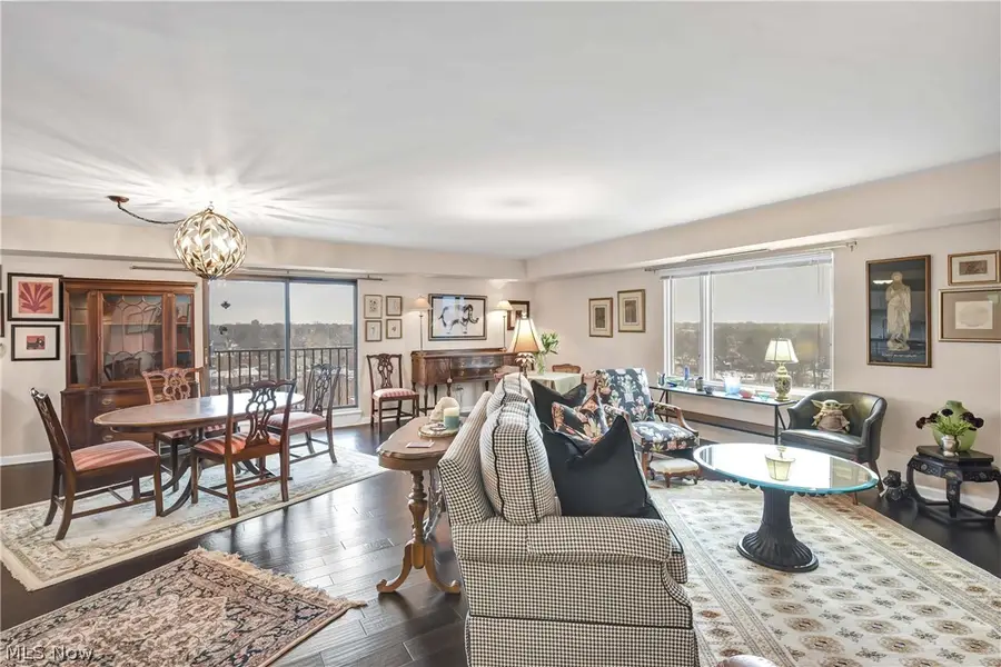 12500 Edgewater Drive #1202, Lakewood, OH 44107 - #2