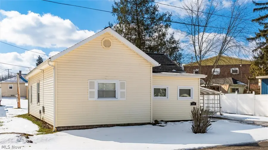 39 Stokely Street, Roseville, OH 43777 - #3