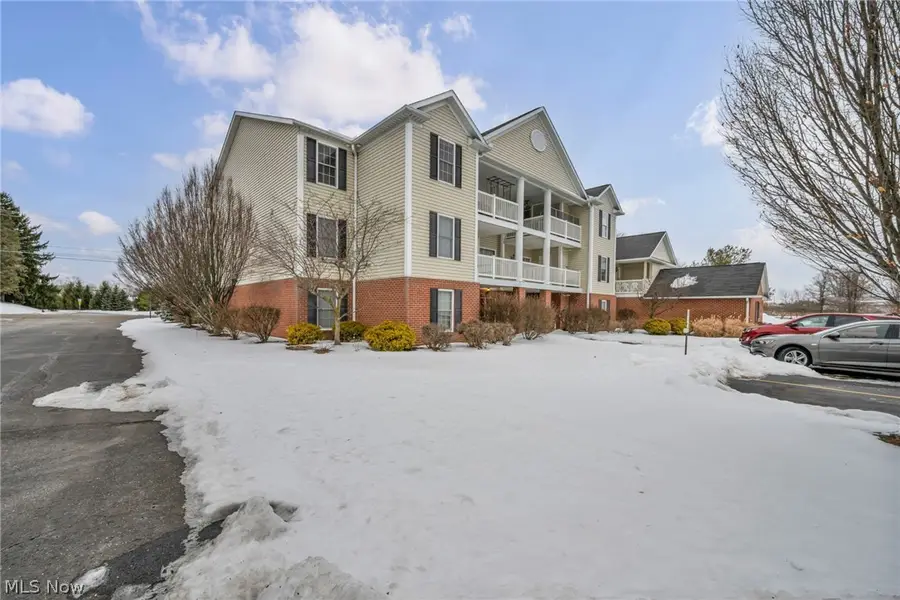 1259 SW Lauren Crest Sw Street, Hartville, OH 44632 - #2