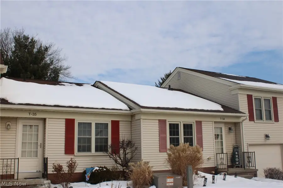 5279 Creekside Boulevard #T34, Brunswick Hills, OH 44212 - #2