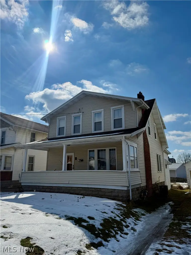 1206 W Virginia Avenue, Parkersburg, WV 26104 - #2