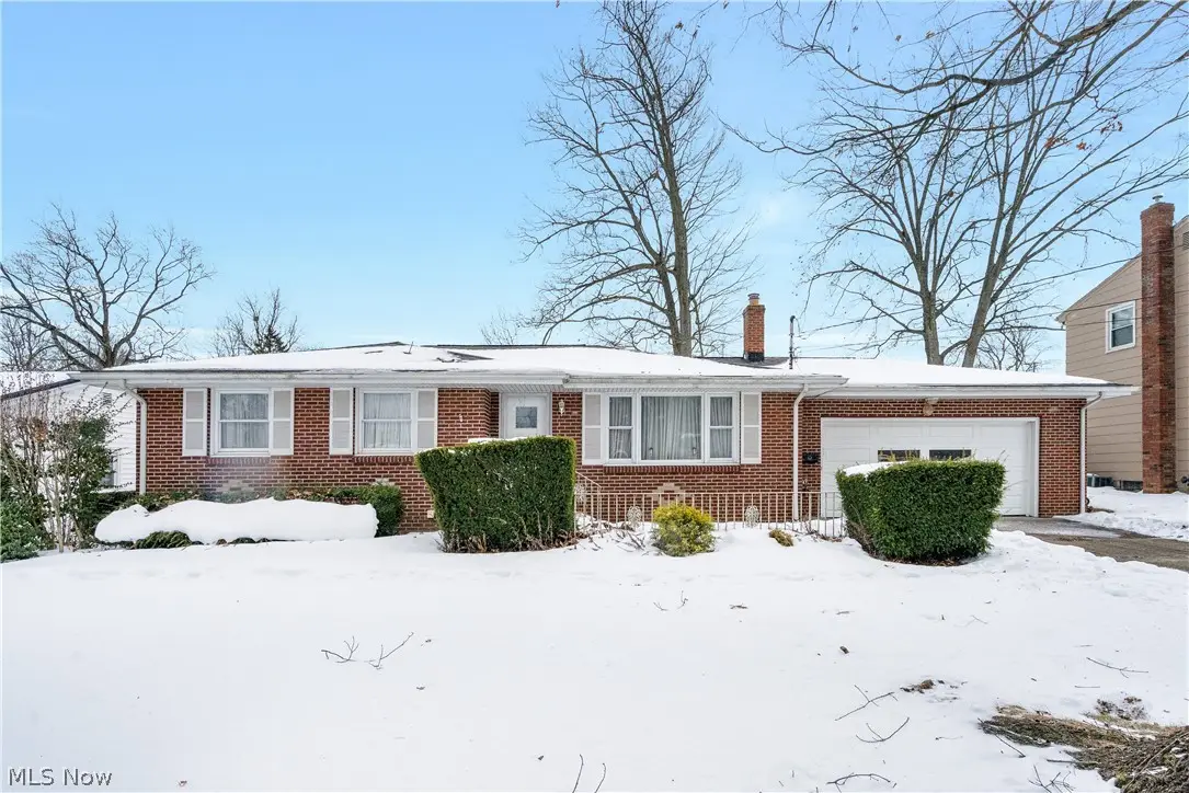 3847 Daytona Drive, Austintown, OH 44515 - #1