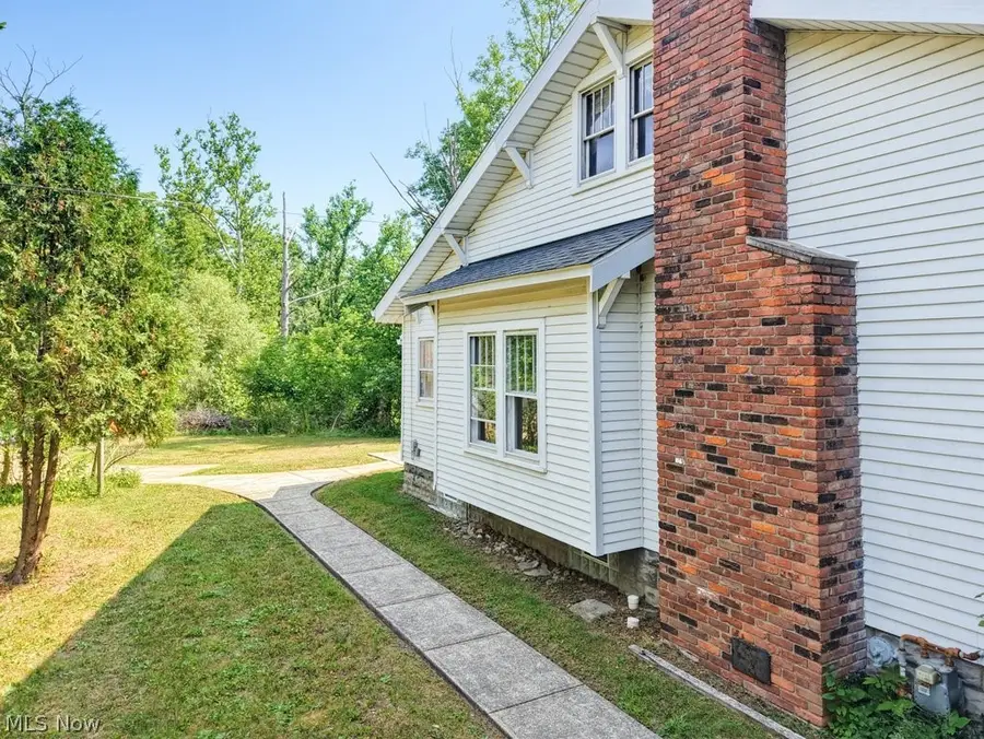27015 Aurora Road, Solon, OH 44139 - #2