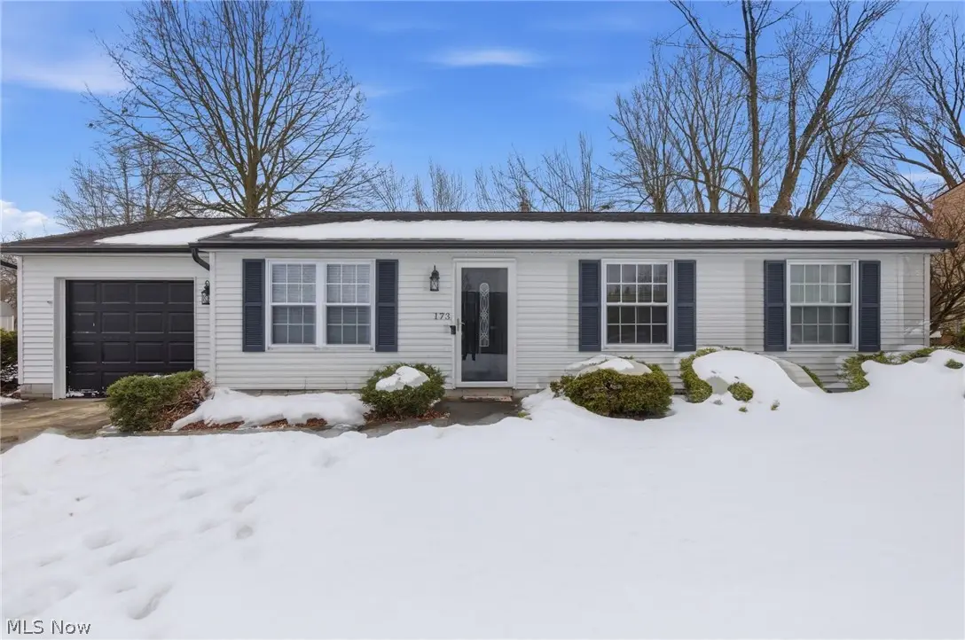 173 Chapel Hill Nw Drive, Warren, OH 44483 - #1