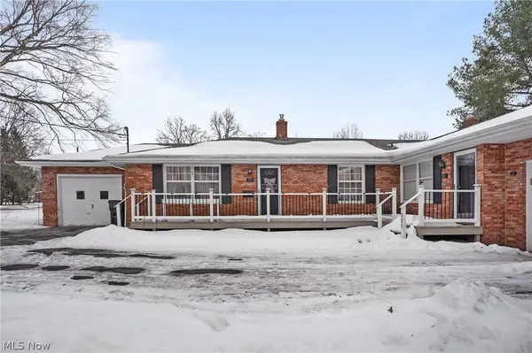 321 Meadowbrook Avenue, Youngstown, OH 44512