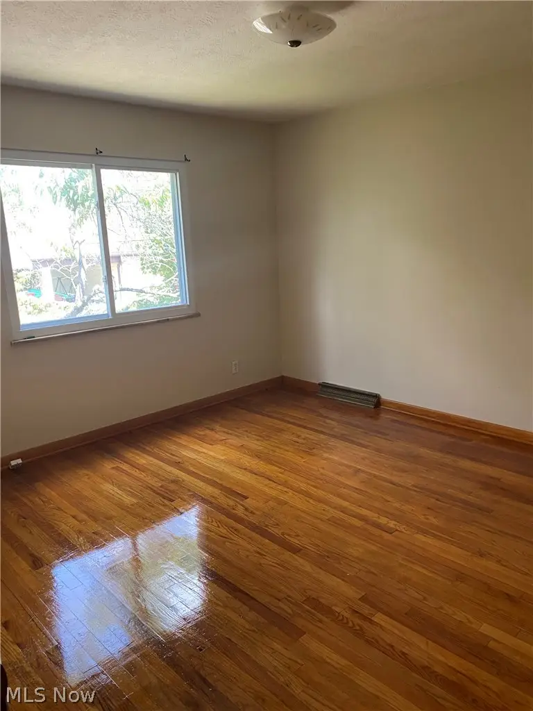 3810 Lincoln Avenue, Parma, OH 44134 - #3