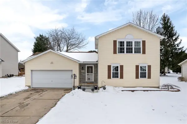 695 Hillcrest Drive, Wadsworth, OH 44281
