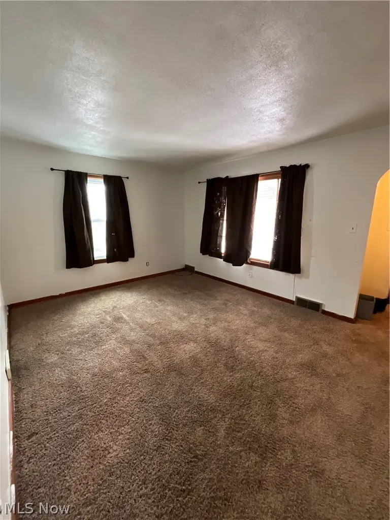 1220 N Schenley Avenue, Youngstown, OH 44509 - #2