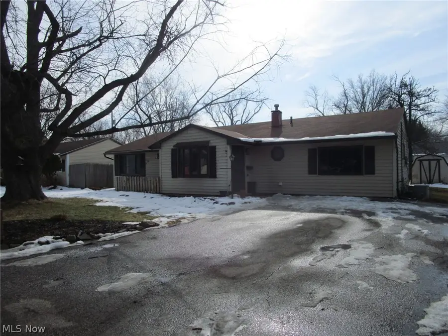 7366 Primrose Drive, Mentor On The Lake, OH 44060 - #3