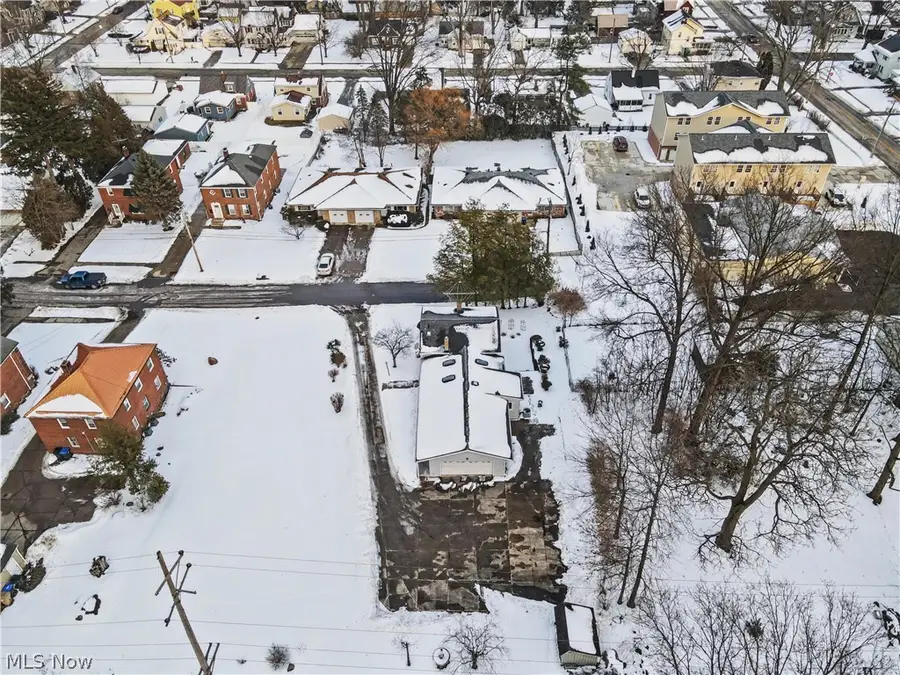 1840 13th Street, Cuyahoga Falls, OH 44223 - #3