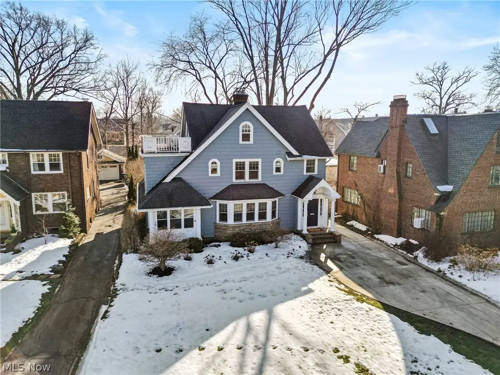 12911 Lake Avenue, Lakewood, OH 44107 - #1