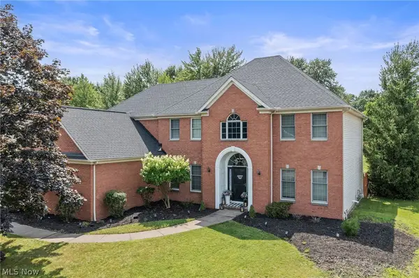 8412 Windsor Way, Broadview Heights, OH 44147