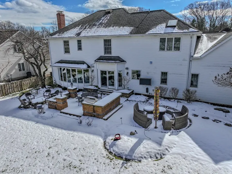 6293 S Applecross Road, Highland Heights, OH 44143 - #2