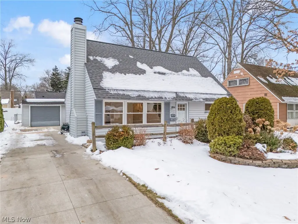 1912 Hanover Street, Cuyahoga Falls, OH 44221 - #1