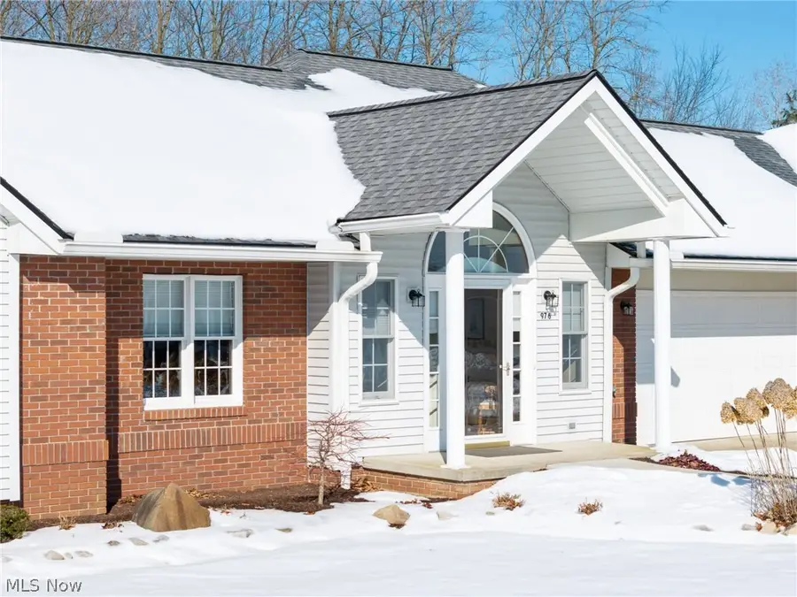 976 Rosemarie Circle, Wadsworth, OH 44281 - #3